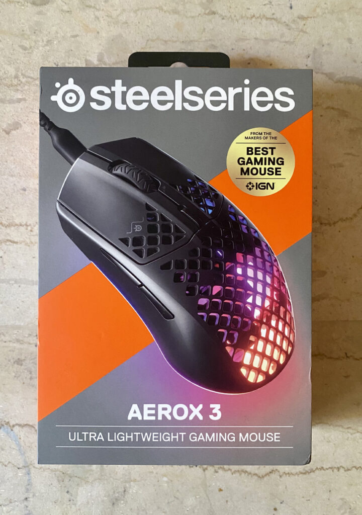SteelSeries Aerox packaging