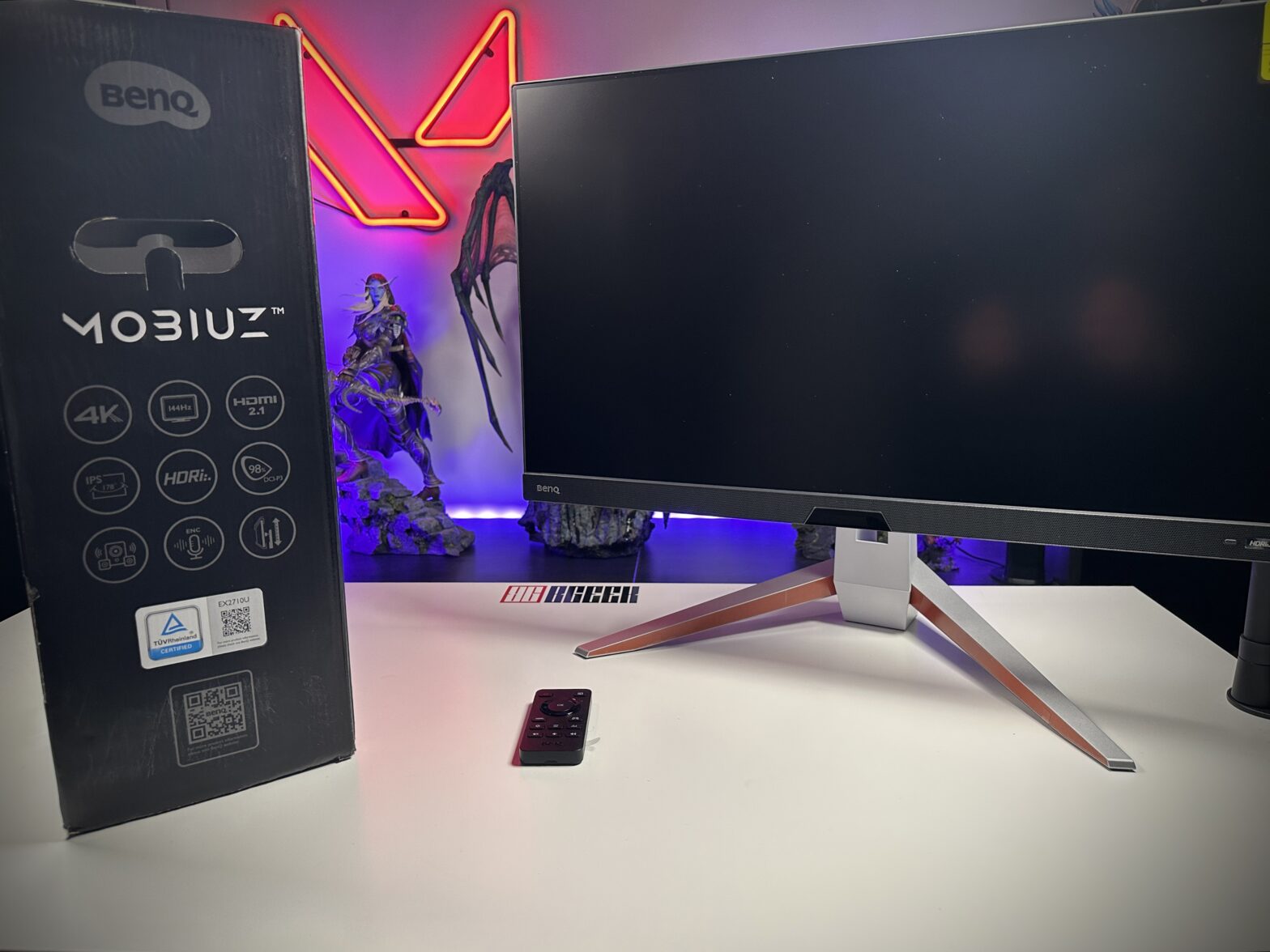 BenQ MOBIUZ EX2710U Review - The nemesis of gaming TVs