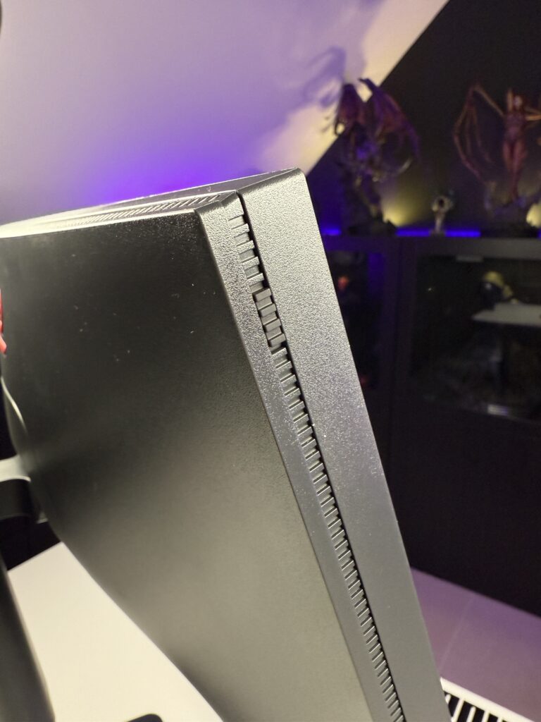 the hidden connectors for the shadowscreens