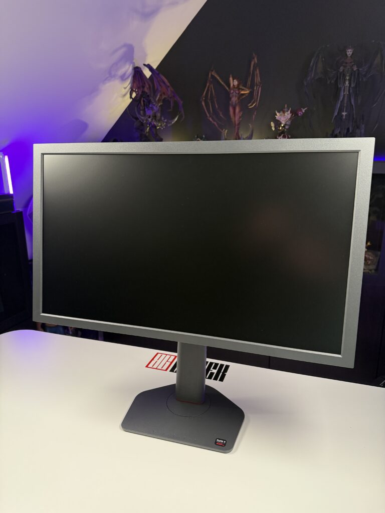 screen without the sidepanels